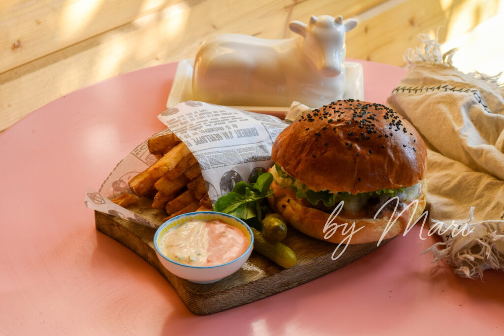 бургер подача