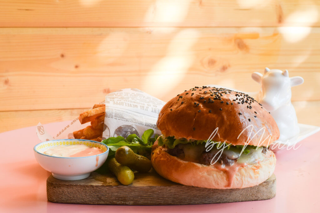 бургер с говядиной