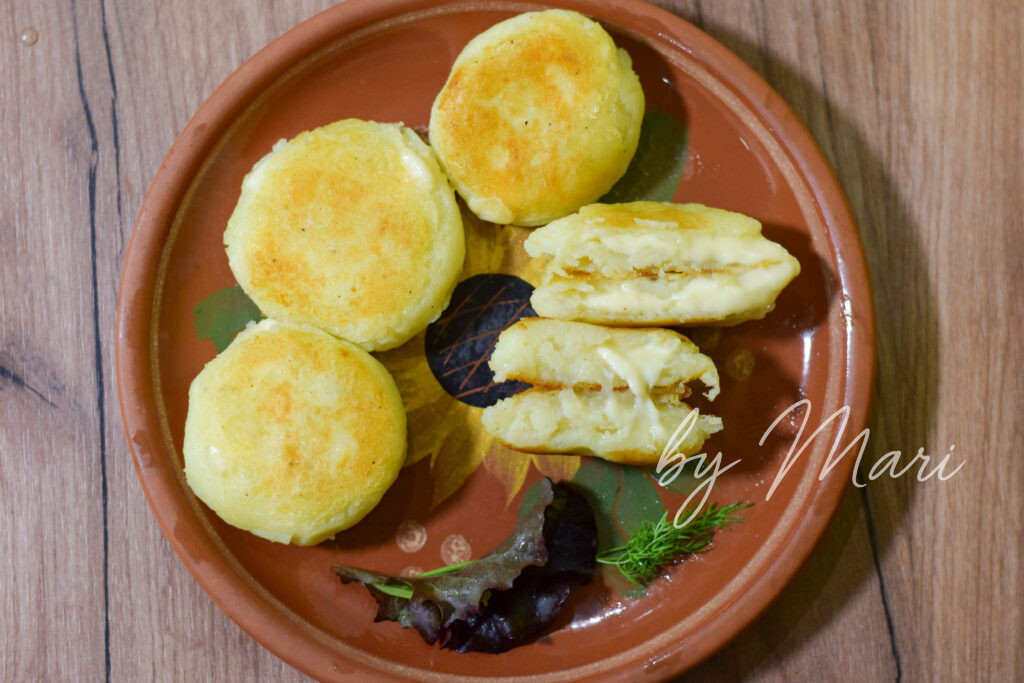 с сыром лепешки картофельные