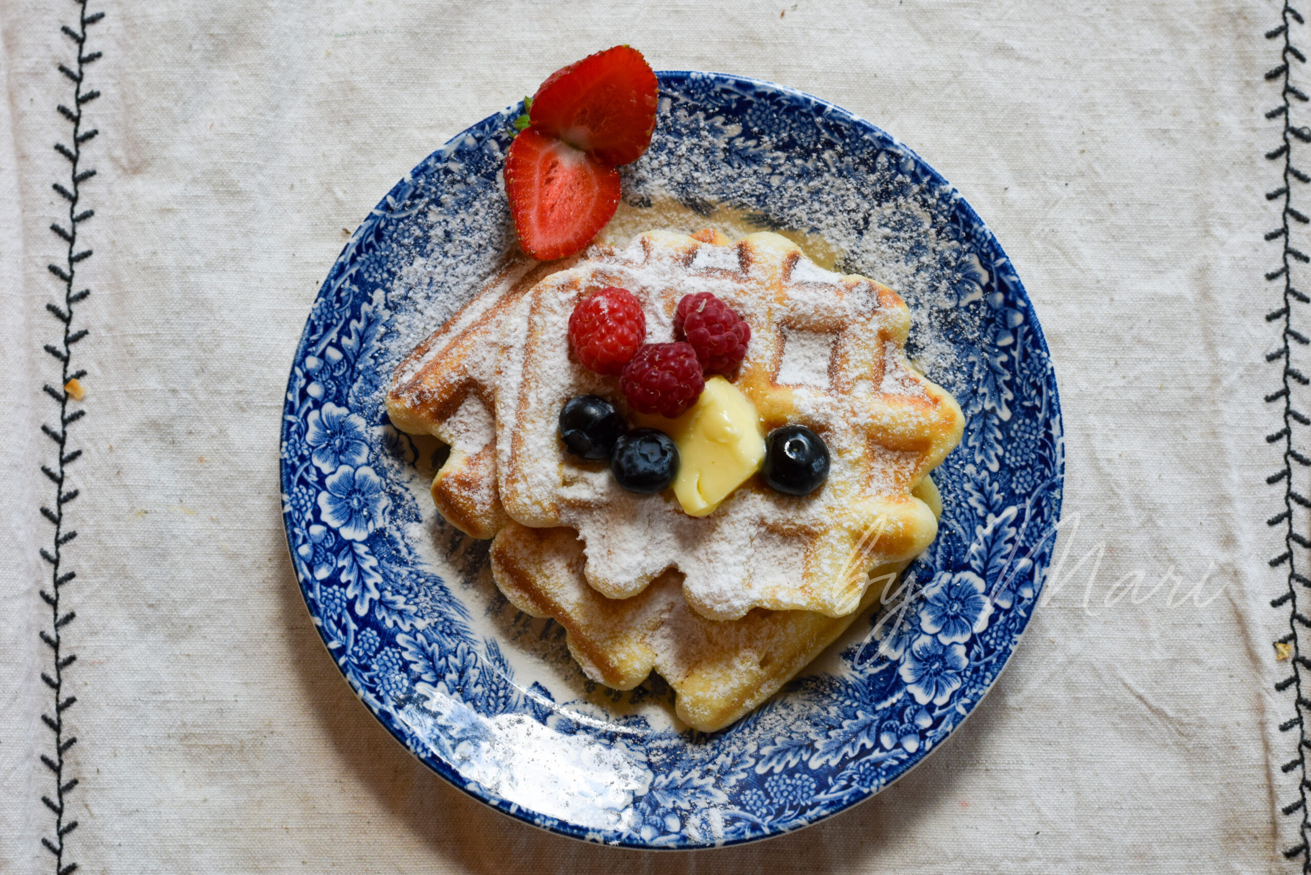 Брюссельские бельгийские вафли, приготовленные дома по классическому рецепту