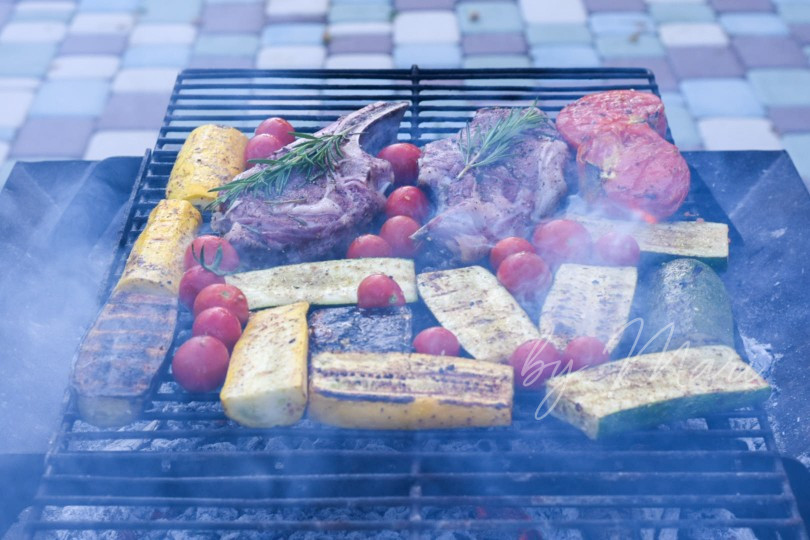 ΠΌΡΡΠΎ ΠΈ ΠΎΠ²ΠΎΡΠΈ Π½Π° ΠΎΠ³Π½Π΅