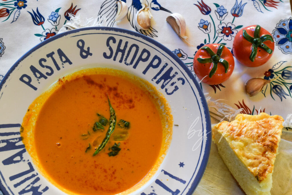 чесночный хлеб для томатного супа