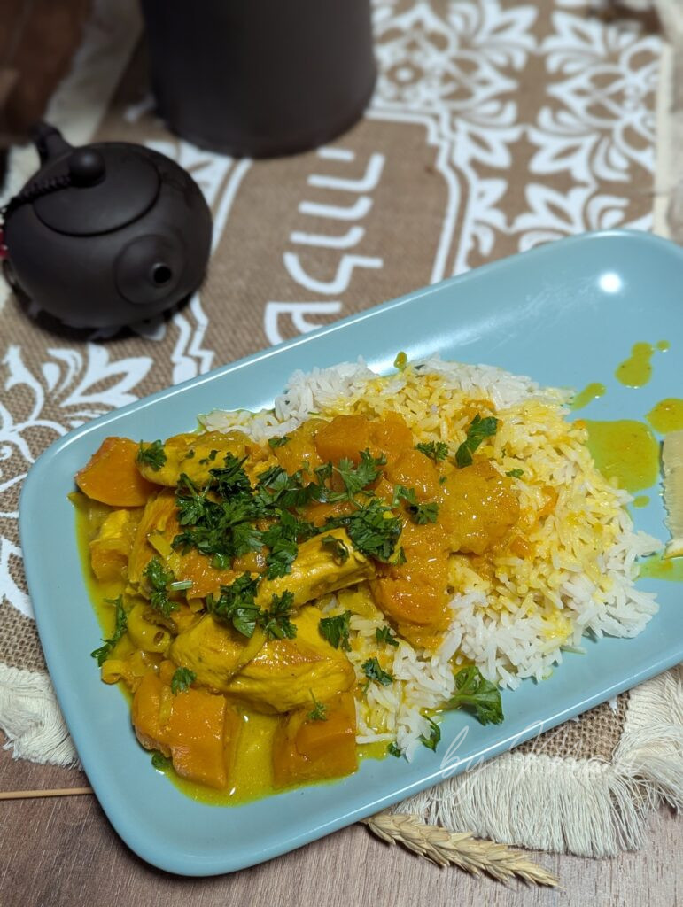 карри с рисом и бататом